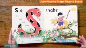 Jolly Phonics Finger Phonics Books
